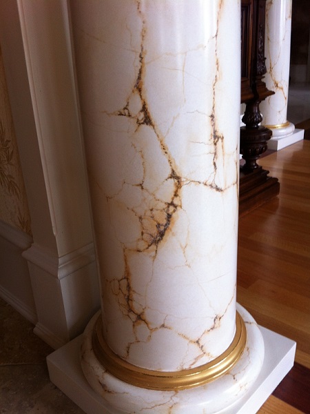 columns of granite - Колони з натурального каменю