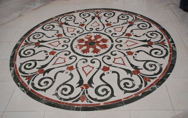 mramornaya mozaika na polu - Мраморная мозаика
