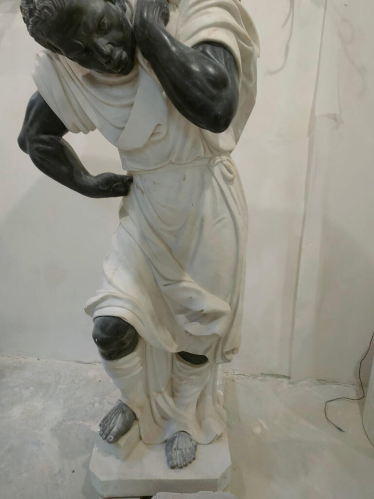 skulptura restavraciya 768x1024 - Портфоліо: Реставрація мармурової скульптури